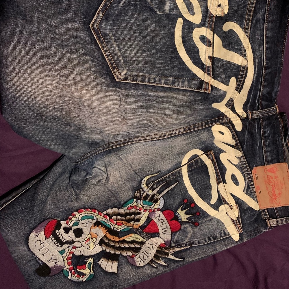 Ed Hardy Distresses Jeans Gently Worn